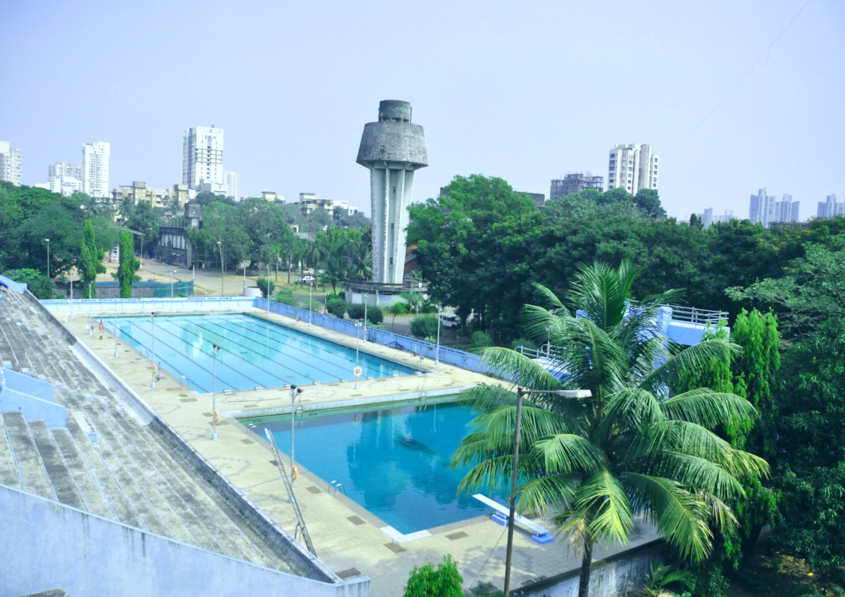 प्रियदर्शनी इंदिरा गांधी क्रीडा संकुल जलतरण तलाव 